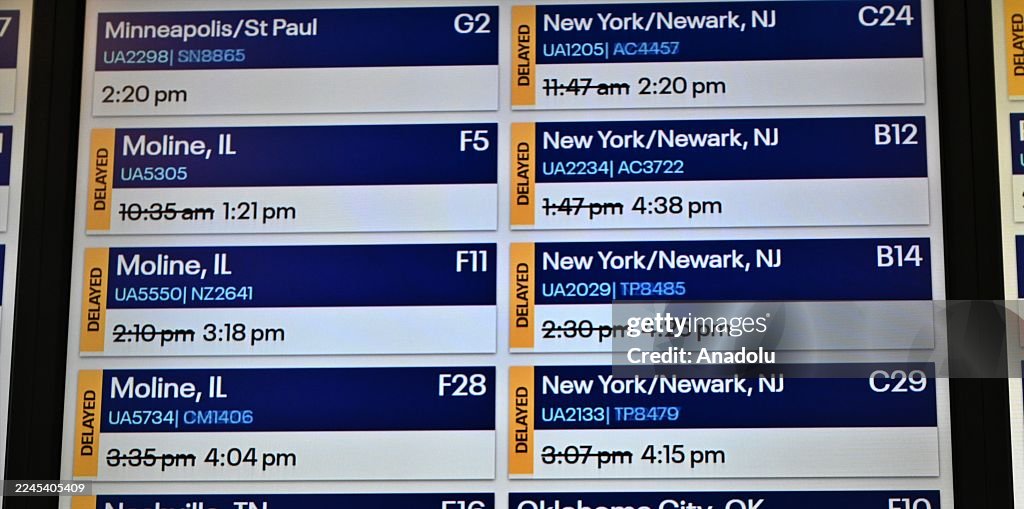 O'Hare Airport faces flight cuts as gov't shutdown continues