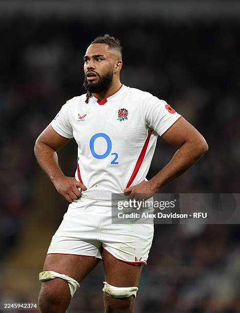Chandler Cunningham-South of England during the Quilter Nations Series 2025 rugby international match between England and Fiji at Allianz Stadium on...