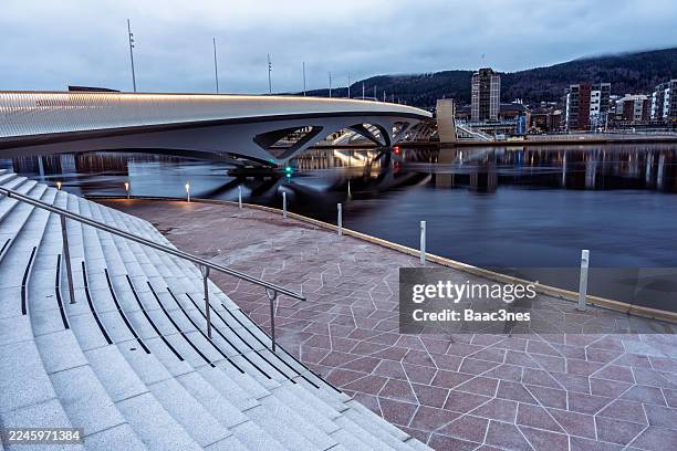 the city bridge in drammen, norway - drammen stockfoto's en -beelden