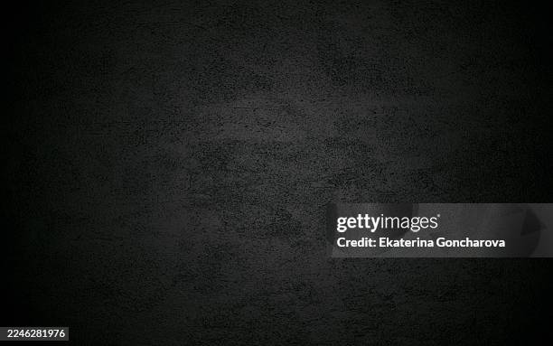 dark black textured background with subtle light edges for studio design and branding - dark stock pictures, royalty-free photos & images
