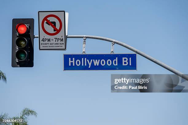 hollywood boulevard sign road in los angeles, california, usa - hollywood sign fotografías e imágenes de stock