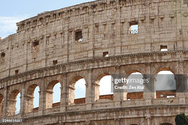the colosseum in rome, italy - abandoned stock pictures, royalty-free photos & images