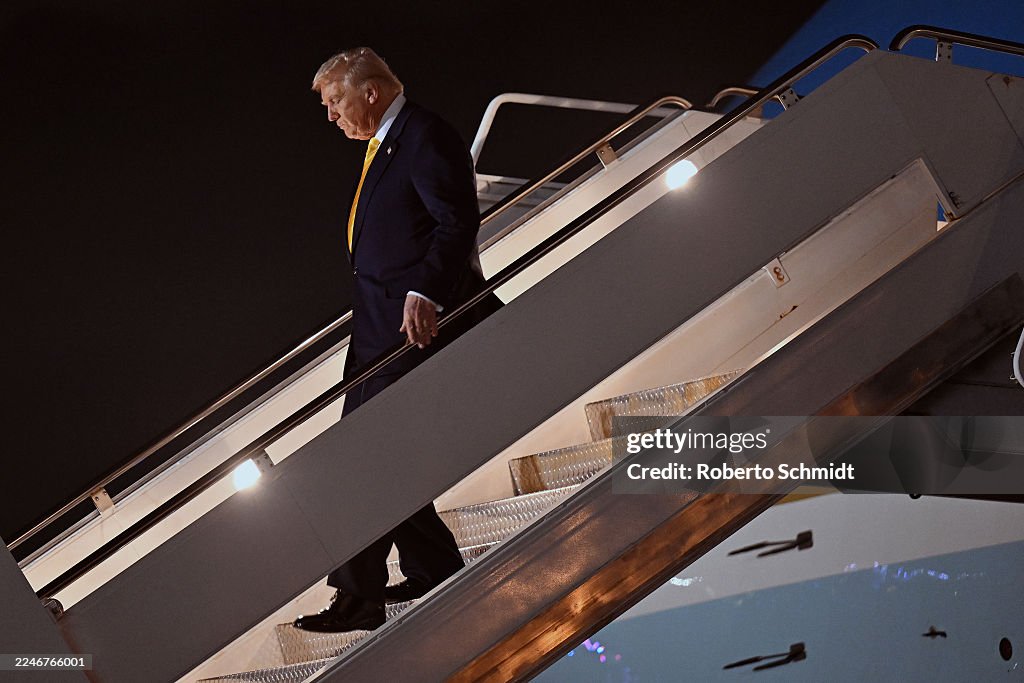 President Trump Spends Weekend At Mar-A-Lago Estate In Florida