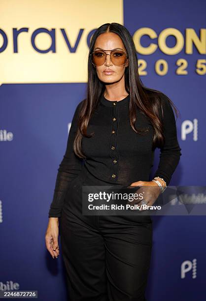 Red Carpet" -- Pictured: Lisa Barlow arrives at Caesars Forum in Las Vegas, NV on Saturday November 15, 2025 --