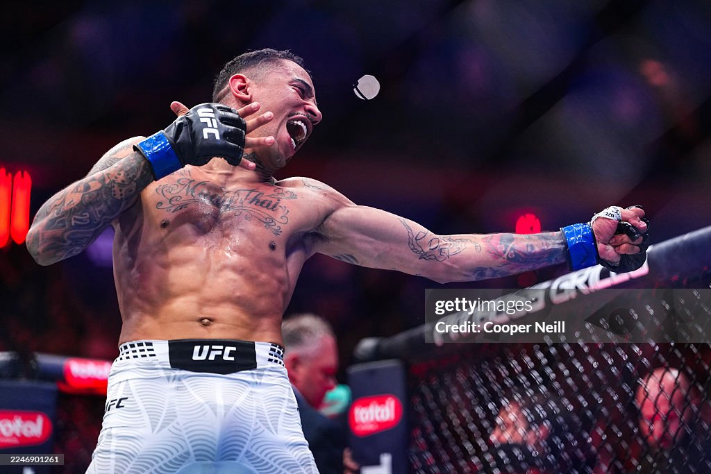 Prates R&b Carlos Prates of Brazil celebrates his win over Leon Edwards of... News ...