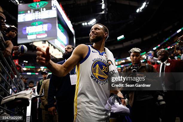 During the second quarter of an NBA game at Smoothie King Center on November 16, 2025 in New Orleans, Louisiana. NOTE TO USER: Stephen Curry of the...