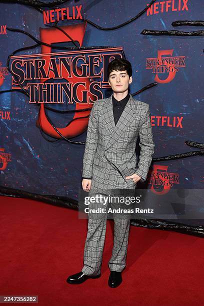 Noah Schnapp attends the "Stranger Things" Season 5 Event at Hangar 7 - Flughafen Tempelhof on November 18, 2025 in Berlin, Germany.