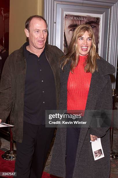 Corbin Bernson and his wife Amanda Pays at the premiere of 'Castaway' at the Village Theater in Los Angeles, Ca. 12/7/00.