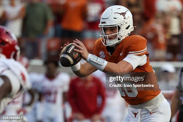 COLLEGE FOOTBALL: NOV 22 Arkansas at Texas COLLEGE FOOTBALL: NOV 22 Arkansas at Texas