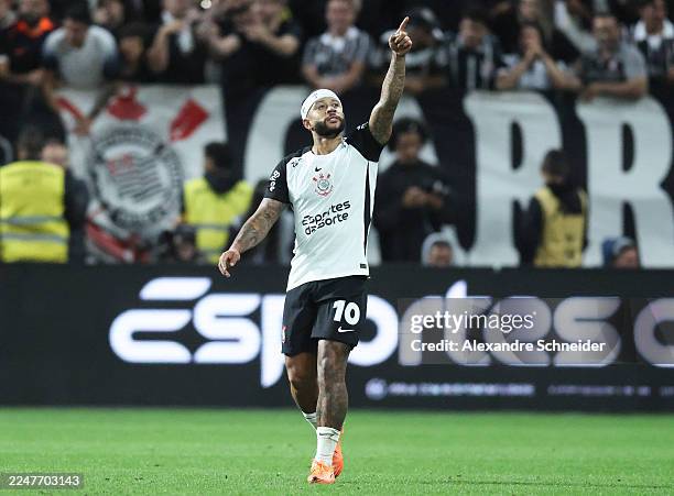 Memphis Depay of Corinthians celebrates after scoring the second goal of his team during a Brasileirao 2025 match between Corinthians and Sao Paulo...