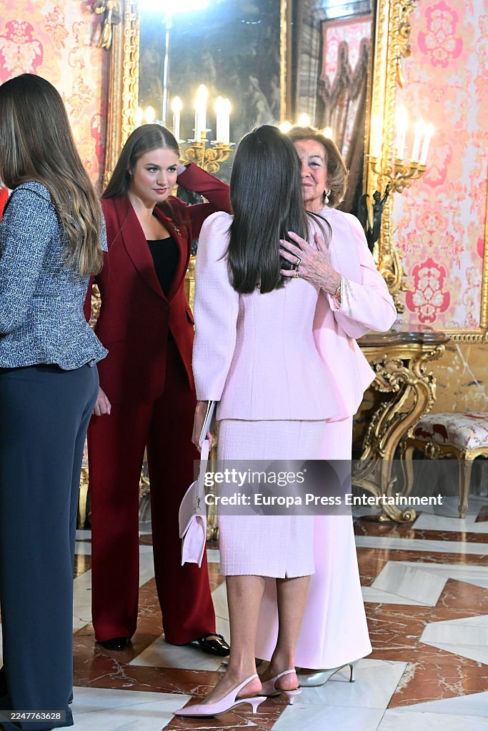 Мероприятия к 50-летию реставрации монархии в Испании Мероприятия к 50-летию реставрации монархии в Испании