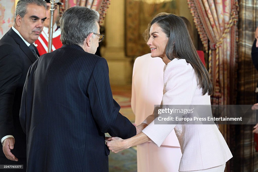 Мероприятия к 50-летию реставрации монархии в Испании Мероприятия к 50-летию реставрации монархии в Испании