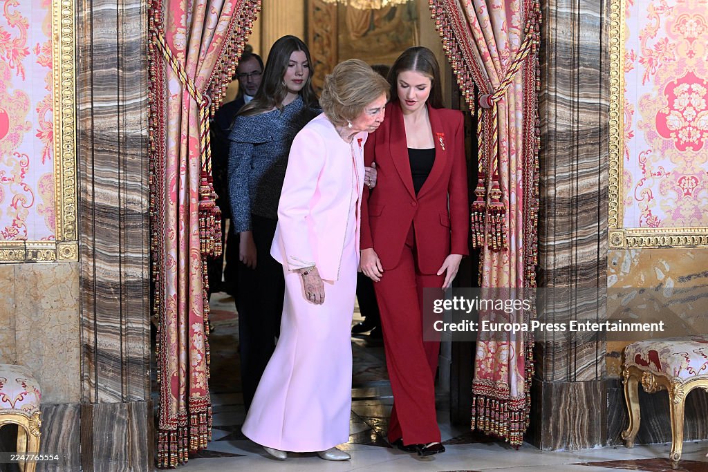 Мероприятия к 50-летию реставрации монархии в Испании Мероприятия к 50-летию реставрации монархии в Испании