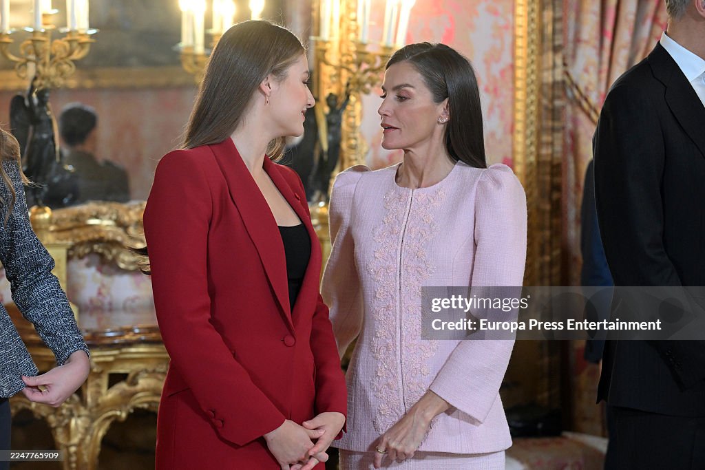 Мероприятия к 50-летию реставрации монархии в Испании Мероприятия к 50-летию реставрации монархии в Испании