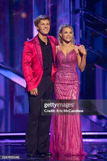 Finale"- Capping off a record-breaking season, the finale episode sees the five remaining couples competing for a chance at winning the coveted Len...