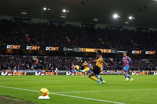 Arsenal FC vs. Wolverhampton Wanderers Prediction, Odds, Picks - Dec 13