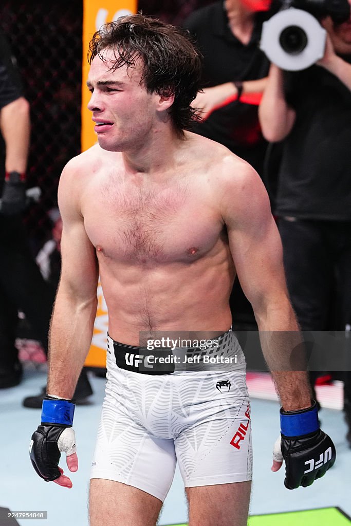 Luke Riley of England reacts after a TKO victory against Bogdan Grad ...