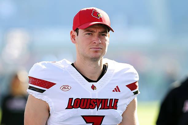 How to Watch Louisville vs. Kentucky: Time, TV Channel, Live Stream – November 29, 2025