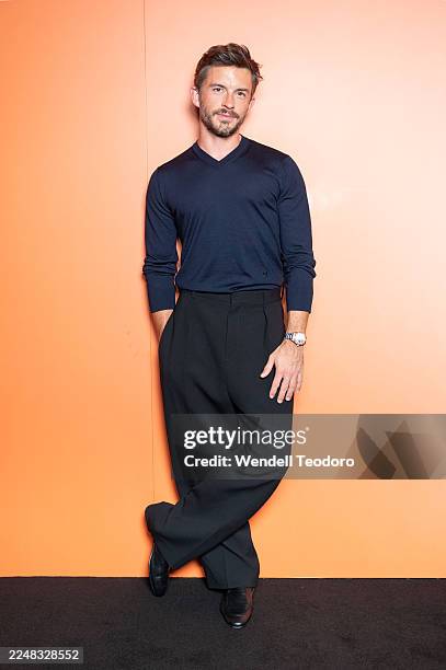 Jonathan Bailey attends the Omega event at Zeus in Coogee on November 25, 2025 in Sydney, Australia.