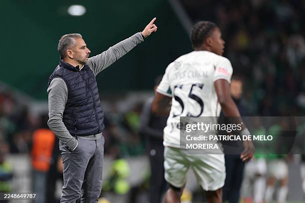 Sporting Lisbon's Portuguese coach Rui Manuel Borges gestures during the Portuguese League football match between Sporting CP and CF Estrela da...