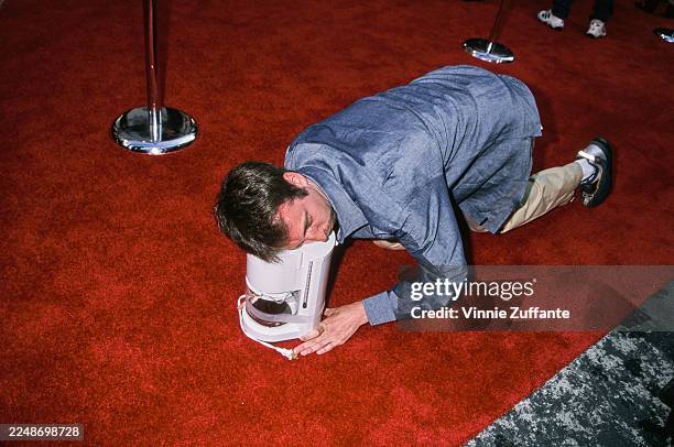 Canadian comedian and actor Tom Green attends the 9th Annual MTV Movie Awards at Sony Studios in Los Angeles, California, 3rd June 2000.