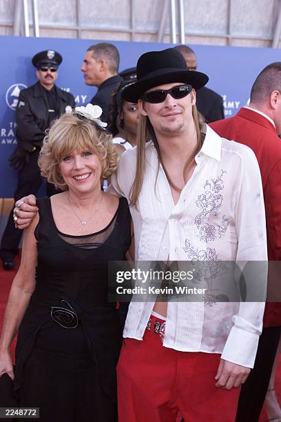 Kid Rock arrives with his mother Susan at the 43rd Annual Grammy Awards at the Staples Center in Los Angeles on February 21, 2001. Photo: Kevin...