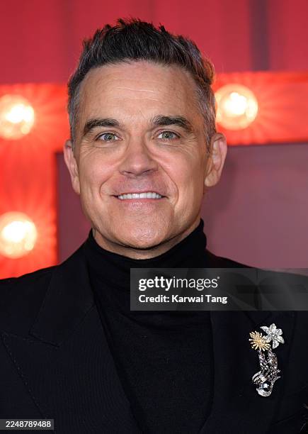 Robbie Williams attends the "Tinsel Town" World Premiere at Vue Leicester Square on November 27, 2025 in London, England.