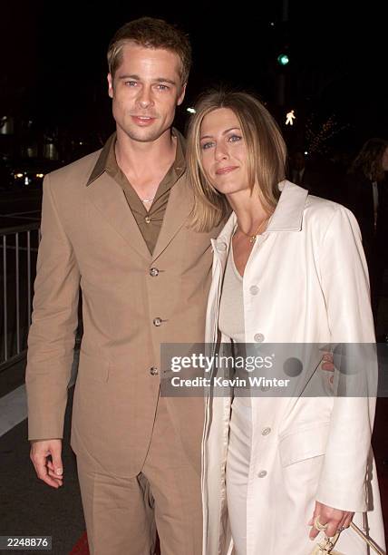 Brad Pitt and Jennifer Aniston at the premiere of 'The Mexican' at the National Theater in Los Angeles, Ca. 2/23/01. .