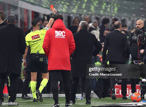Referee Giuseppe Collu shows a red card to Massimiliano Allegri, Head Coach of AC Milan during the Serie A match between AC Milan and SS Lazio at...