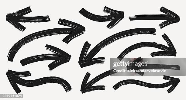 bemalte pfeile - ausgemalte federzeichnung stock-grafiken, -clipart, -cartoons und -symbole