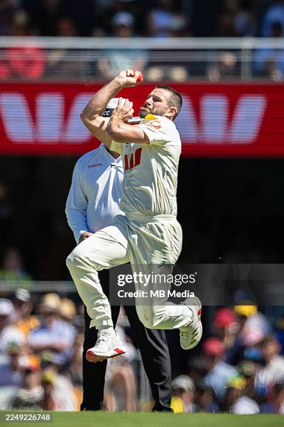 Michael Neser of Australia runs in to bowl during day 1 of the Second 2025/26 Ashes Series Test Match between Australia and England at The Gabba on...