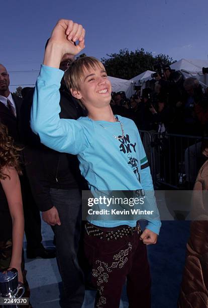 Aaron Carter arrives at Nickelodeon's 14th Annual Kids' Choice Awards at Barker Hanger in Los Angeles Saturday, April 21, 2001. Photo by Kevin...