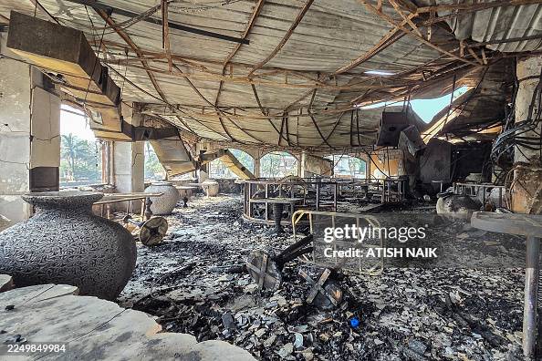 TOPSHOT-INDIA-ACCIDENT-FIRE TOPSHOT-INDIA-ACCIDENT-FIRE