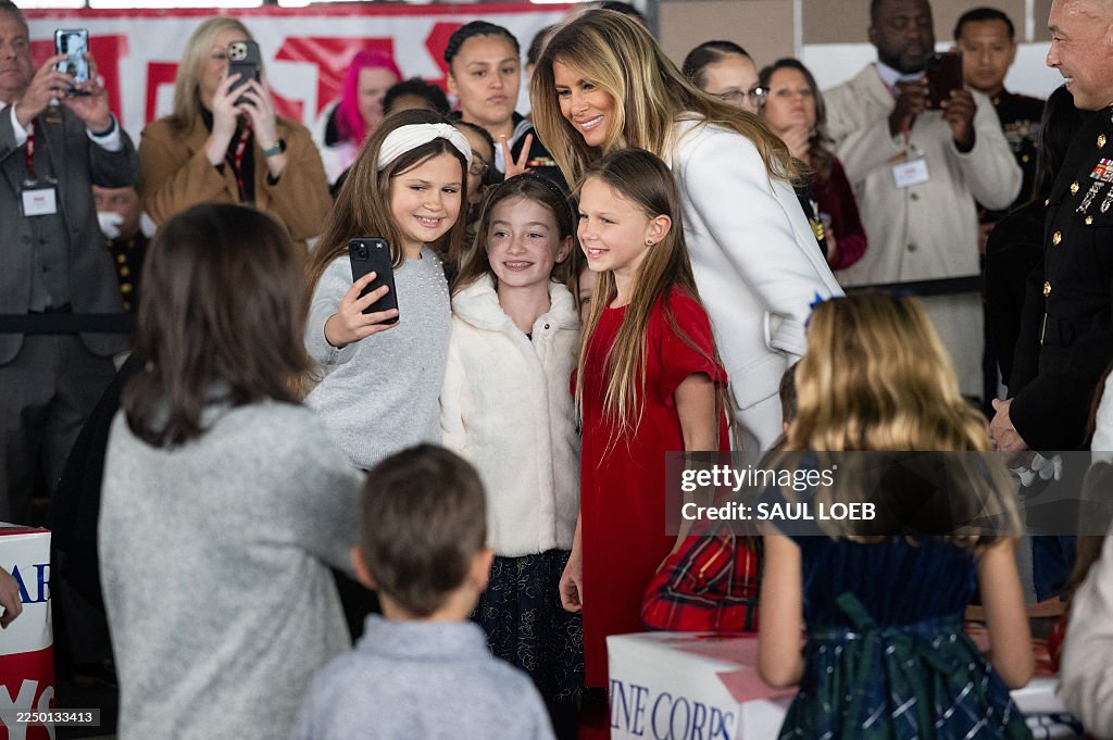 US-POLITICS-HOLIDAY-FIRST LADY