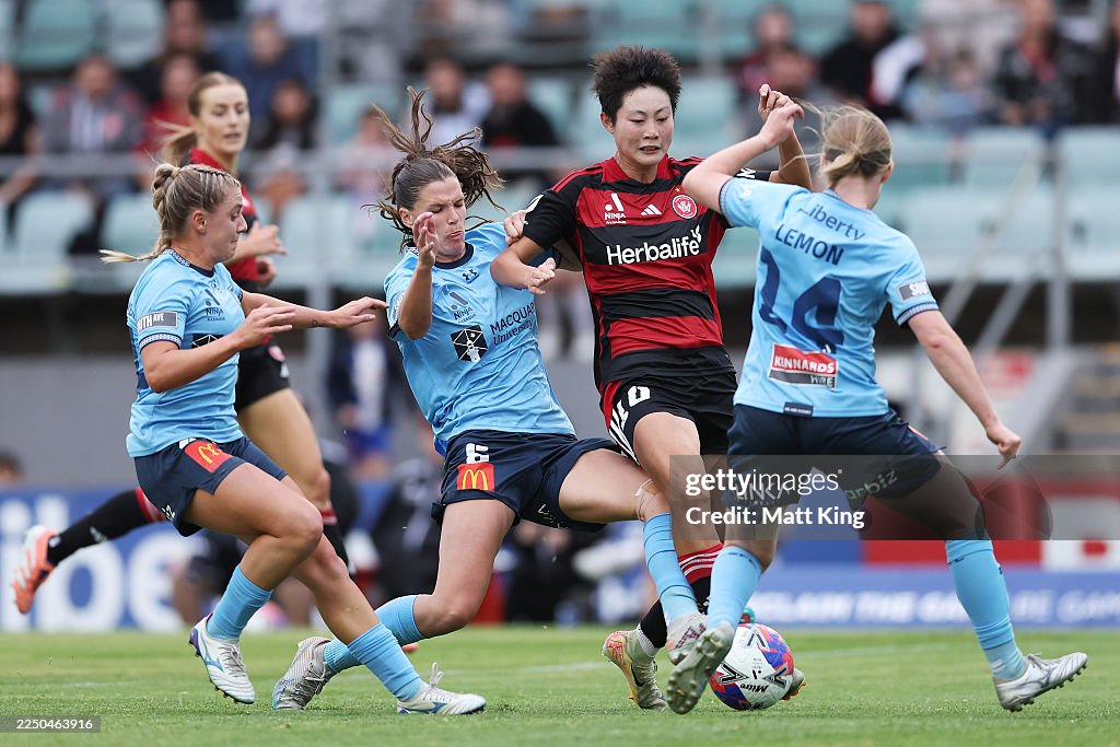 A-League Women Rd 6 - Western Sydney Wanderers FC v Sydney FC