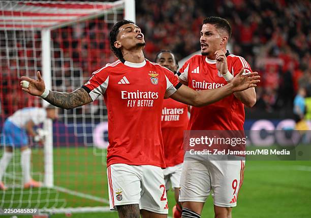 Benfica Rchard Rios 3.416 fotografias e imagens de alta resolução de Richard Rios - Getty ...