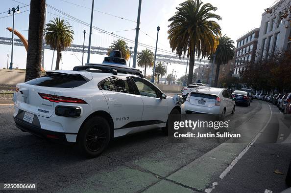 Self Driving Taxi Company Waymo Voluntarily Issues Software Recall Over Cars Not Stopping For School Buses Self Driving Taxi Company Waymo Voluntarily Issues Software Recall Over Cars Not Stopping For School Buses
