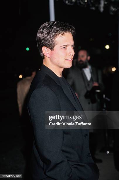 American actor Scott Wolf attends the Hollywood Premiere of Doug Liman's 'Go' at the Cinerama Dome in Hollywood, California, 7th April 1999.