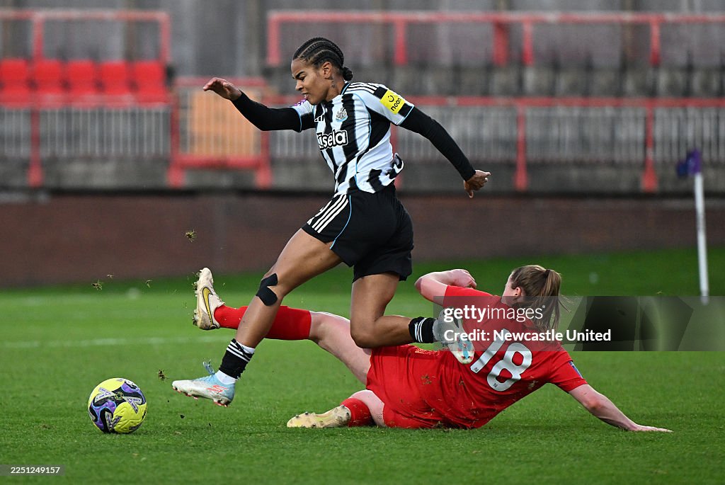 Newcastle United Women v Liverpool Feds: Adobe Women's FA Cup