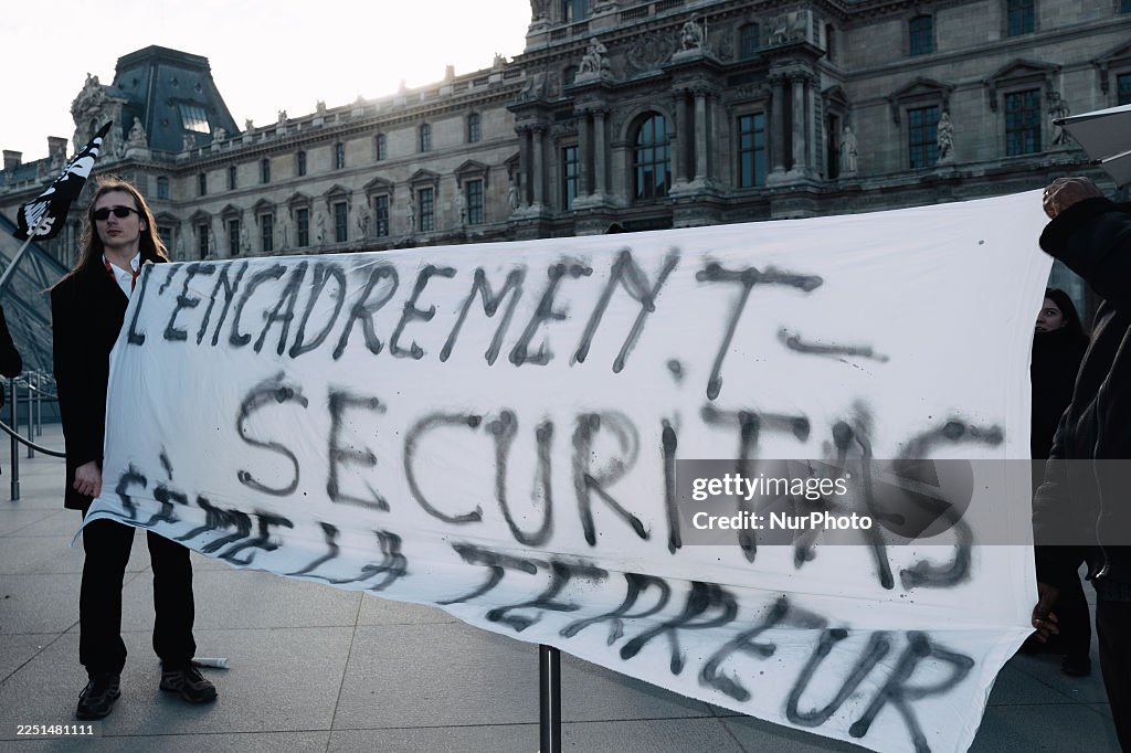 The Louvre Museum Closed On Monday Due To A Strike