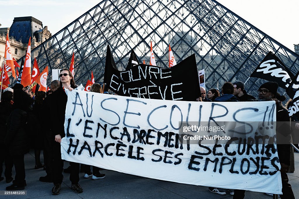 The Louvre Museum Closed On Monday Due To A Strike