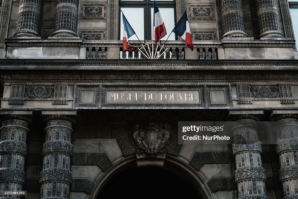 The Louvre Museum Closed On Monday Due To A Strike