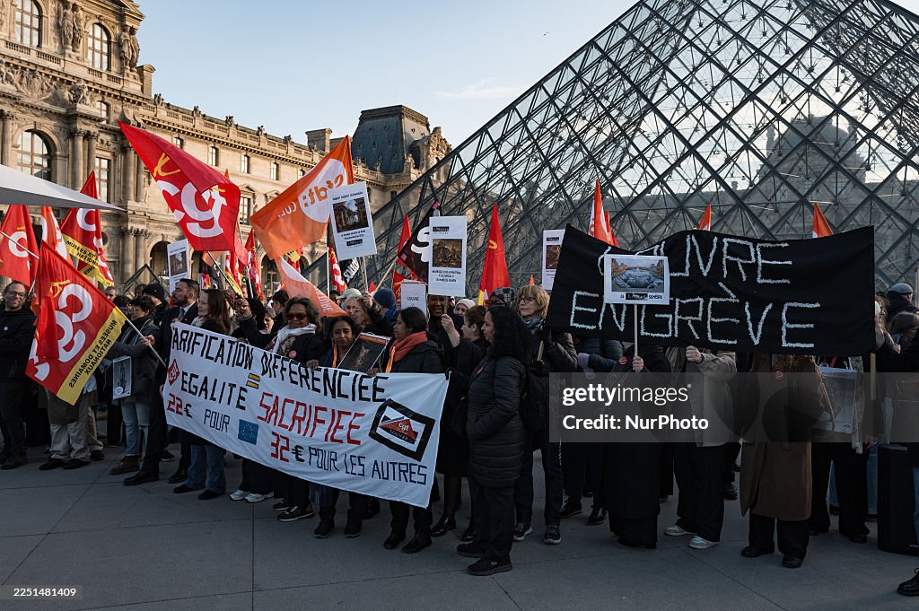 The Louvre Museum Closed On Monday Due To A Strike