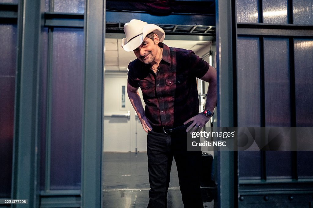 Late Night with Seth Meyers - Season 13