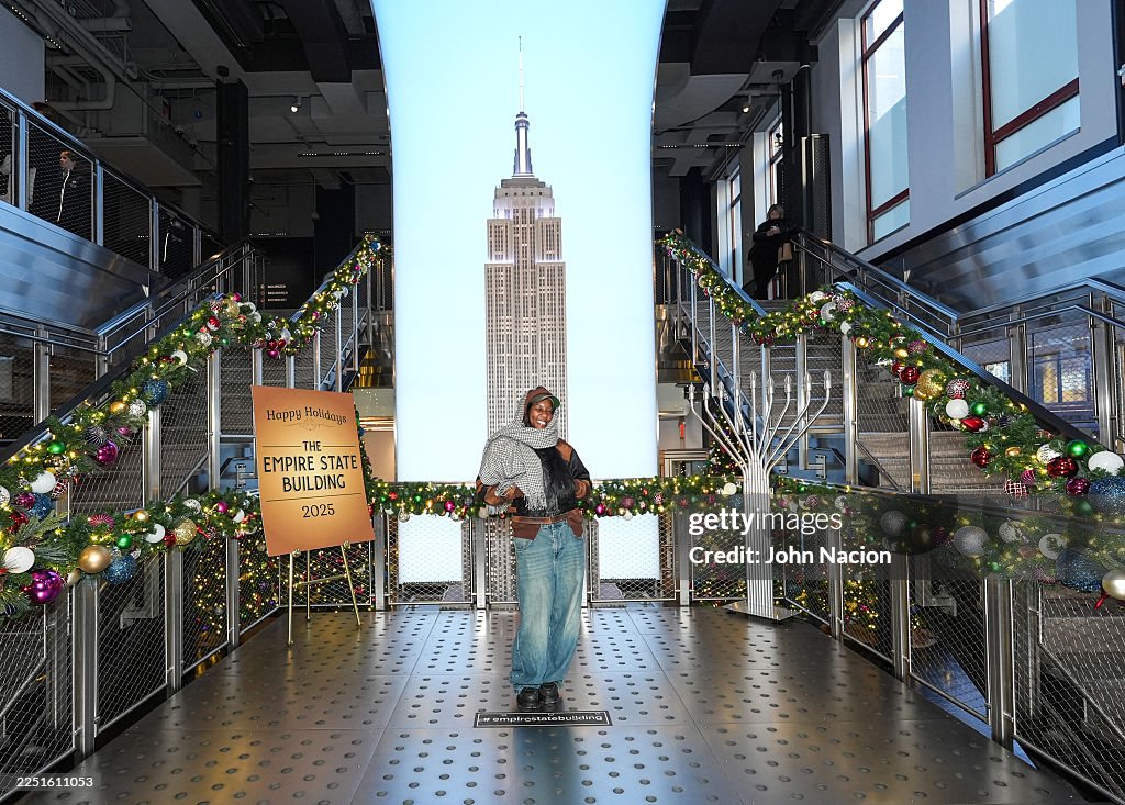 Rachel Chinouriri Visits the Empire State Building