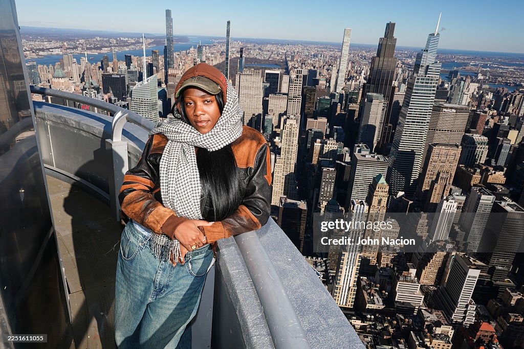 Rachel Chinouriri Visits the Empire State Building