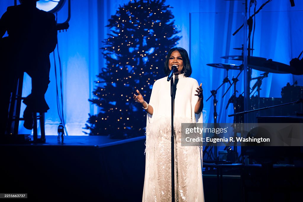 Christmas With CeCe Winans Featuring Angie Winans & Debbie Winans - Sugar Land, TX