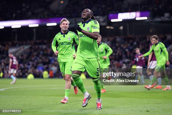 Burnley v Fulham - Premier League Burnley v Fulham - Premier League
