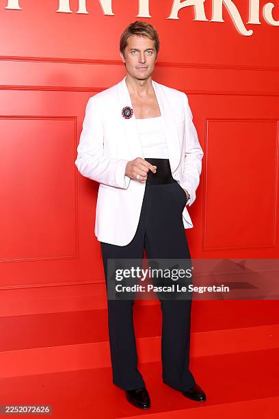 Lucas Bravo attends the "Emily In Paris" - Season Five - Netflix Paris Premiere at Le Grand Rex on December 15, 2025 in Paris, France.