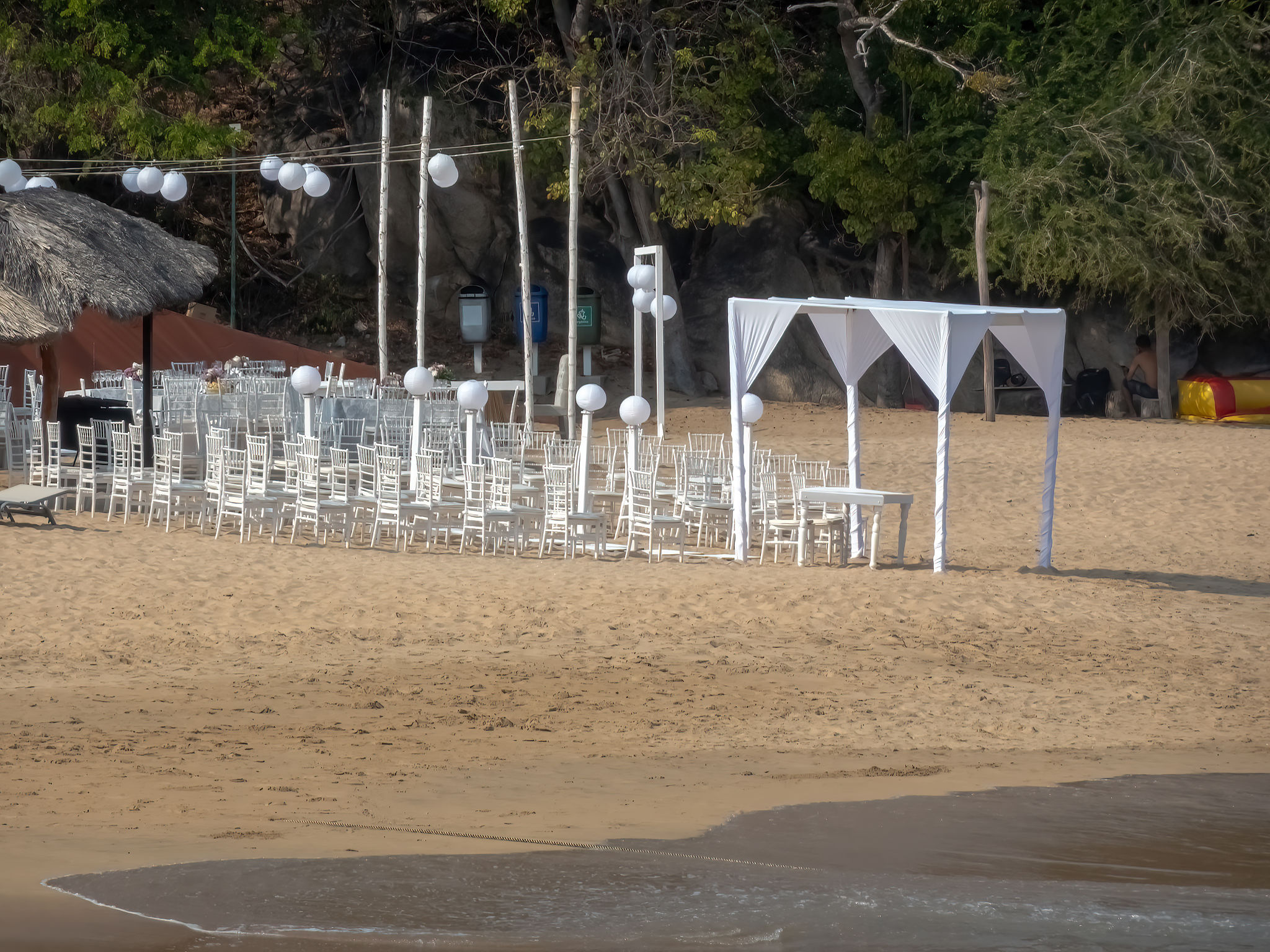 beach wedding travel